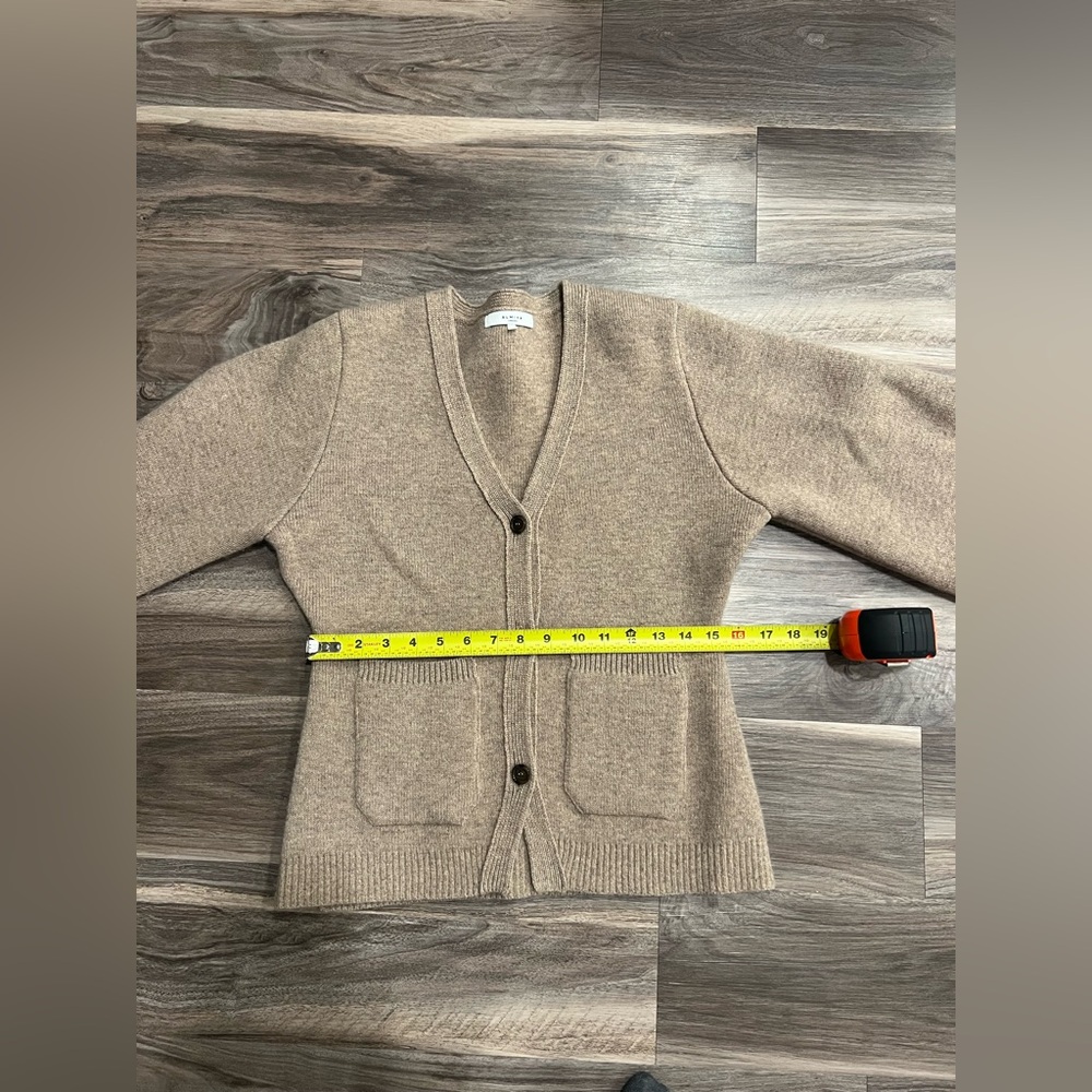 ๐SOLD๐ NWOT Almina Concept Merino Wool V Neck Cardigan in Oatmeal - Picture 13 of 14